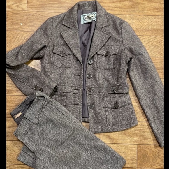 Blazer pants matching set twiddling - Picture 1 of 10